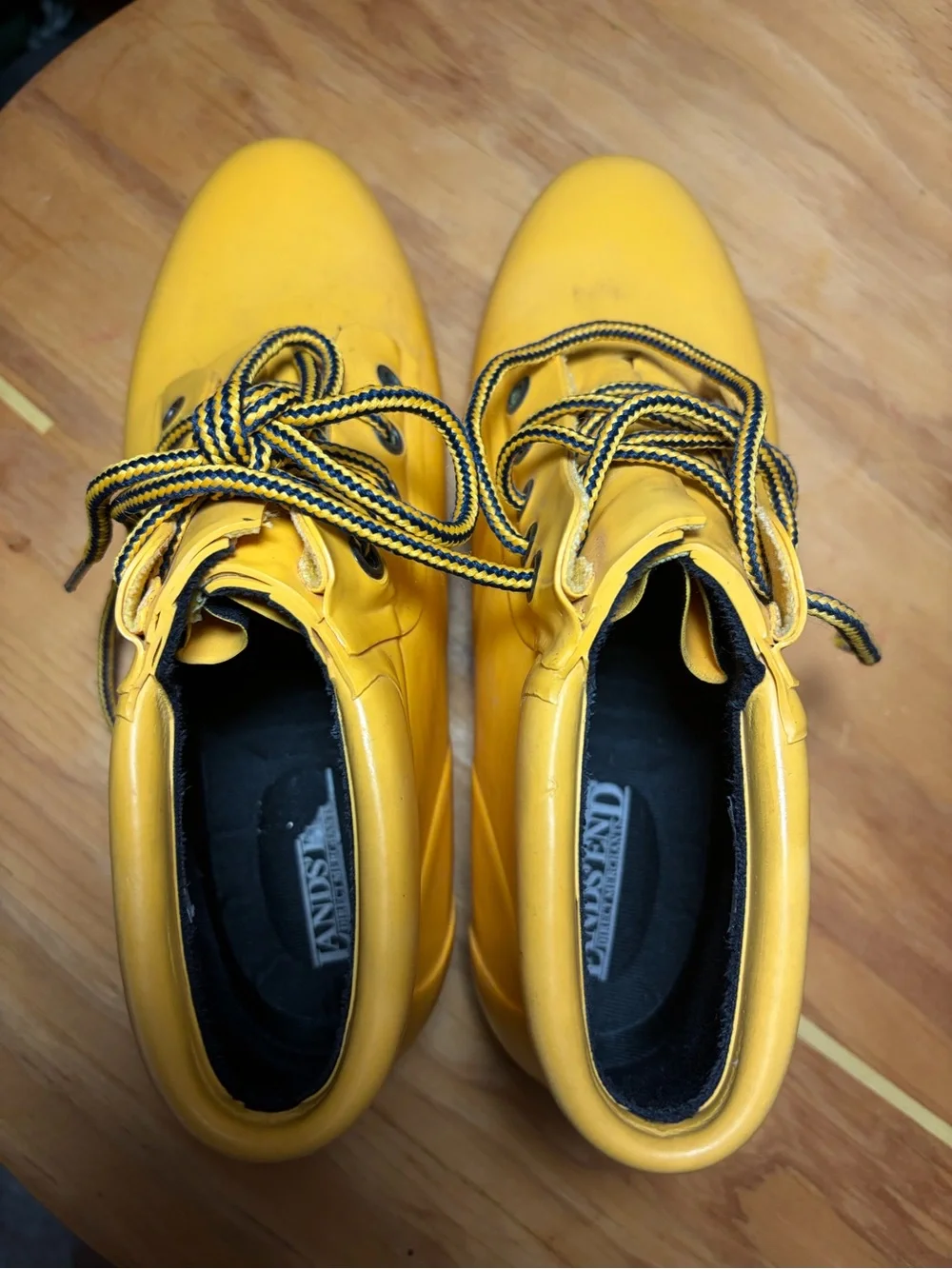 Women’s Yellow Waterproof Lace-Up Rain Boots 9M